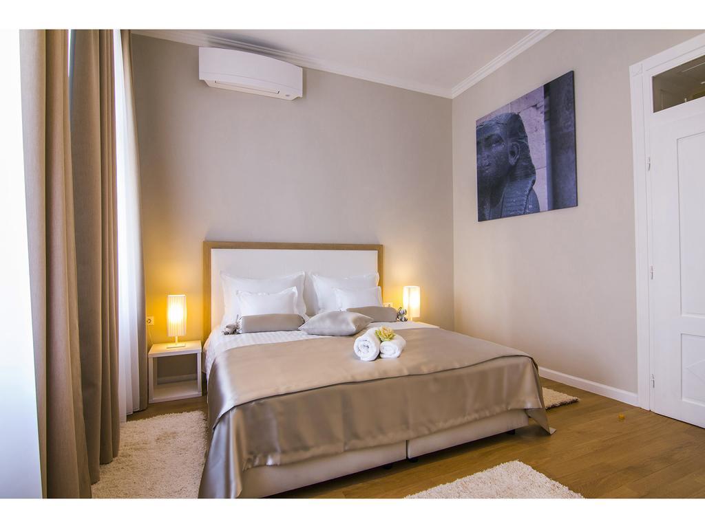 Riva Royal View Luxury Apartments Спліт Номер фото