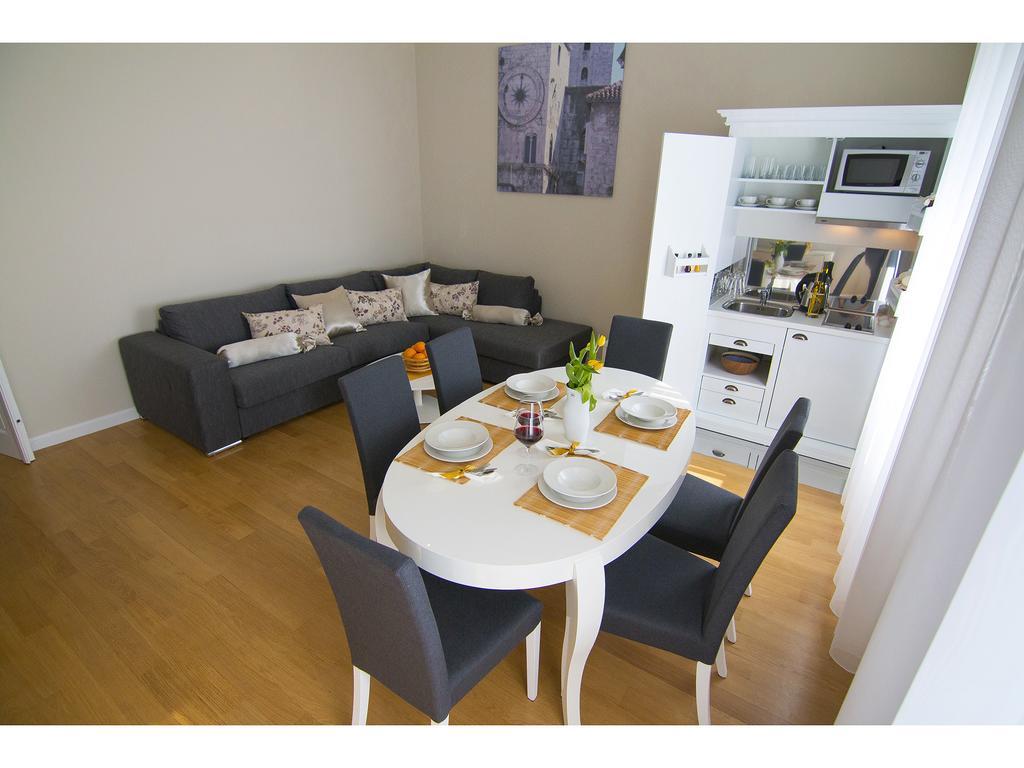Riva Royal View Luxury Apartments Спліт Номер фото